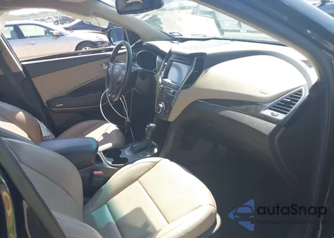 2017 Hyundai Santa Fe Sport 2.4L z USA, uszkodzony, nr VIN 5XYZU3LB9HG421618